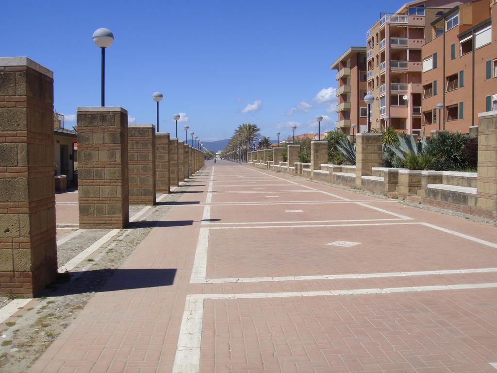 Residence Mediterraneo Marina di Grosseto Esterno foto